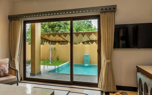 Dev Bagh Luxurious Private Suites