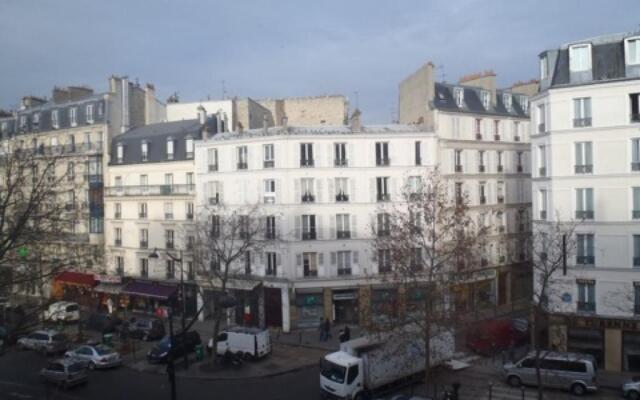 Apartment Living in Paris - Tourville