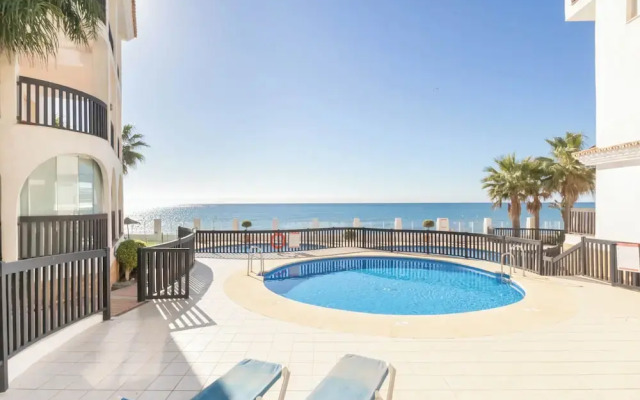 Puerta del mar 2