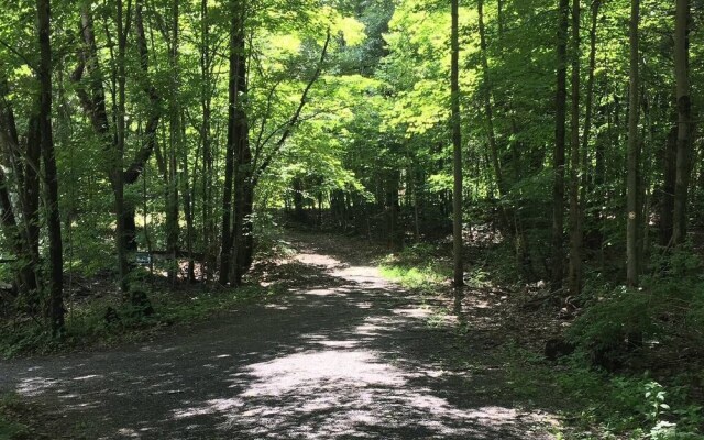 Tentrr - Honey Pot Farm Pond Paradise - Campsite