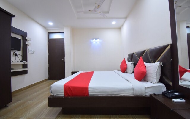 Hotel Siddhi Vinayak by OYO