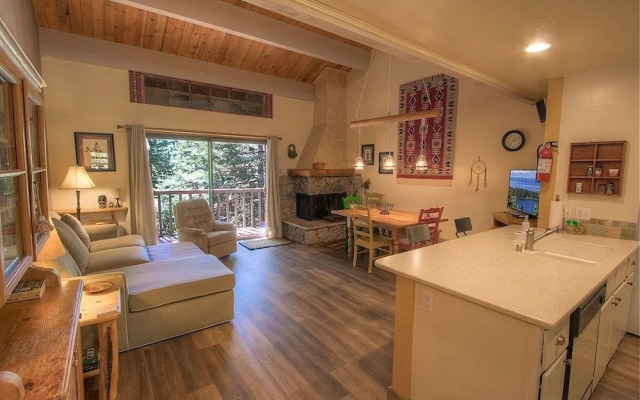 Cheyenne's Place 4 Bedroom Home by RedAwning