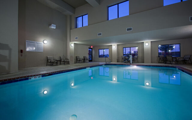 Holiday Inn Express Hotel & Suites Lewisburg, an IHG Hotel