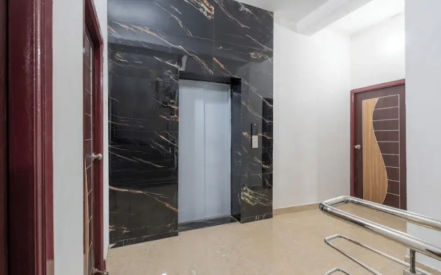 Treebo Royal Plaza,700 Mts From Promenade Beach