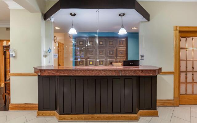 SureStay Plus Hotel by Best Western Kincardine