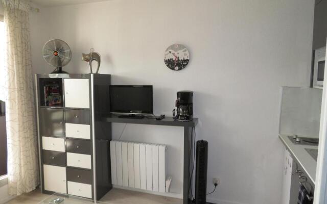 Appartement Sète, 1 pièce, 4 personnes - FR-1-338-368