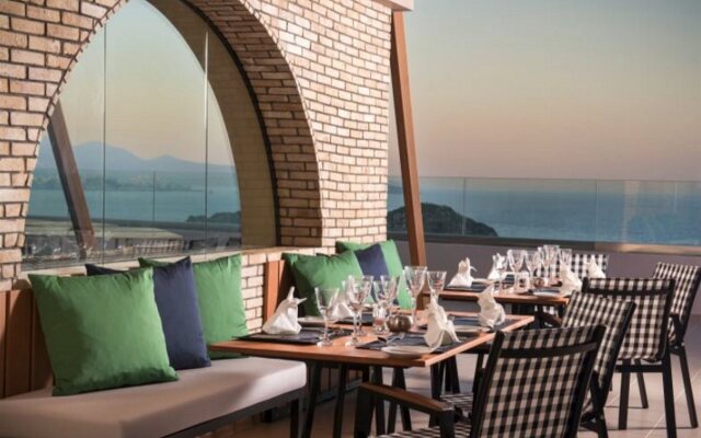 Almiros Beach Hotel