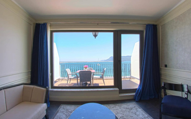 Northdoor Hotel