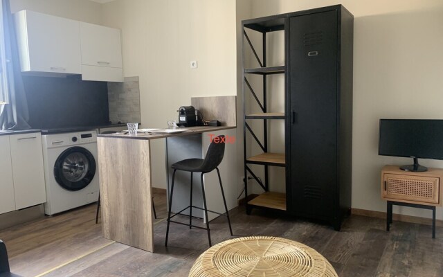 Studio Acropolis