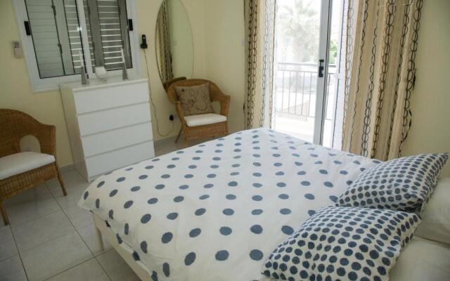The Paradise Townhouses By Taimoura