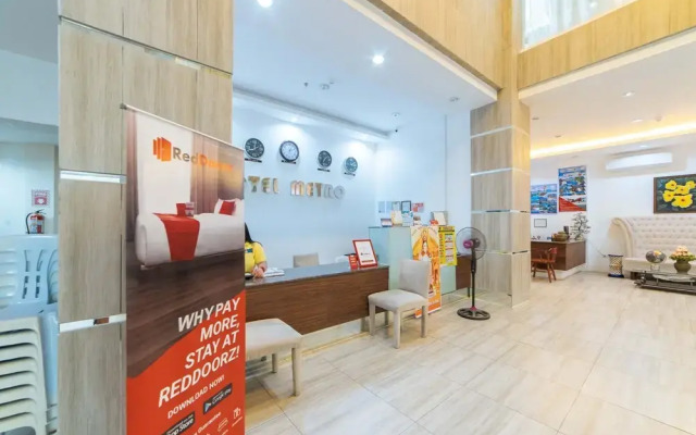 Reddoorz Plus @ Hotel Metro