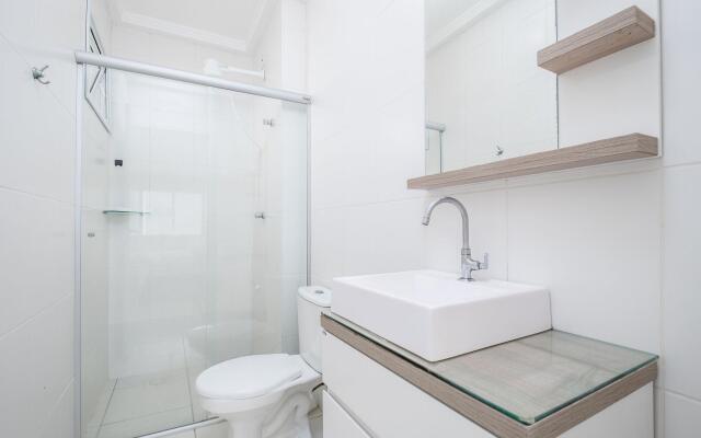 Apto c/piscina próx a praia de Canasvieiras RCP407