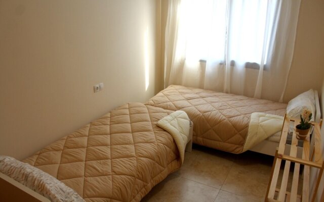 Apartment with 3 Bedrooms in Oliva, with Wonderful City View, Balcony And Wifi - 3 Km From the Beach