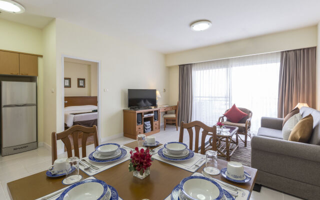 Kameo House Hotel and Serviced Apartments