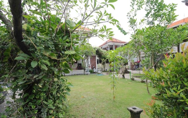 Airy Buleleng Lovina Kubu Gembong 2 Singaraja Bali