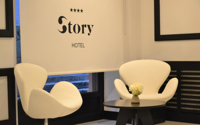 Hotel Story
