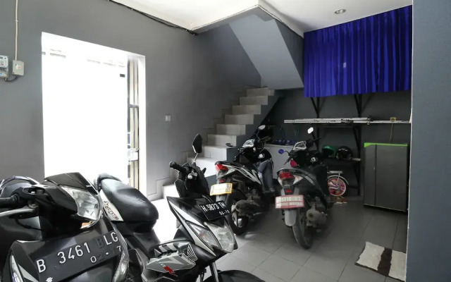 Airy Eco Mampang Prapatan Enam Belas 34B Jakarta