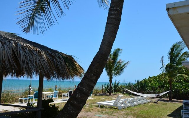 Sea Scape Oceanfront Motel