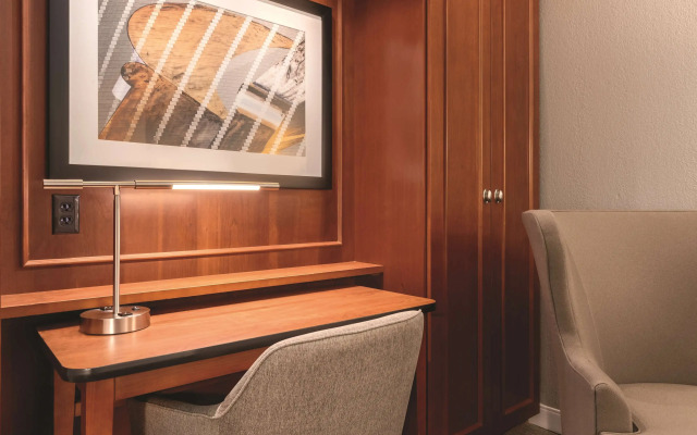 Hampton Inn Des Moines-Airport