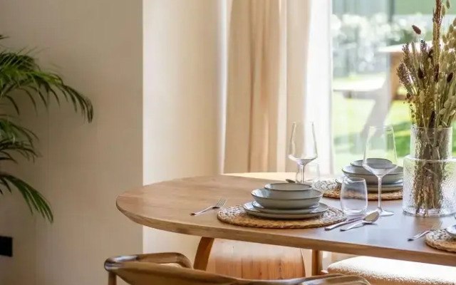 Renovated Apartment With Garden and Parking