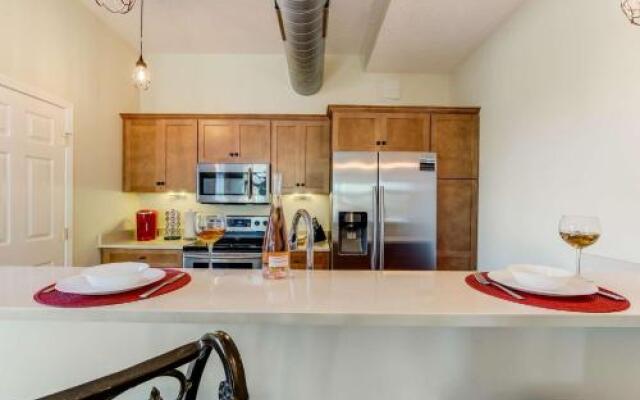 JBH 115 W 2nd Apt #3