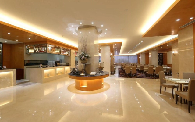 Aurum International Hotel