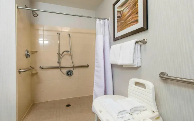Courtyard Montgomery Prattville