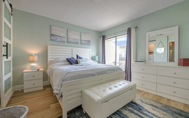Bayview Beach Condo