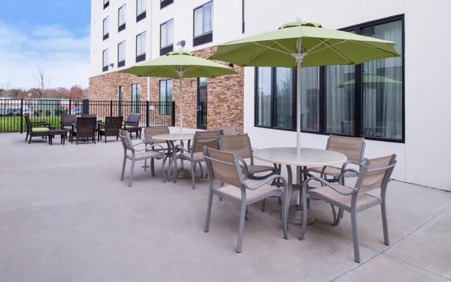 Holiday Inn Express Hotel & Suites Monroe, an IHG Hotel