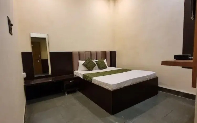 Hotel Shree Shivtam
