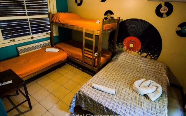 Break Point Hostel