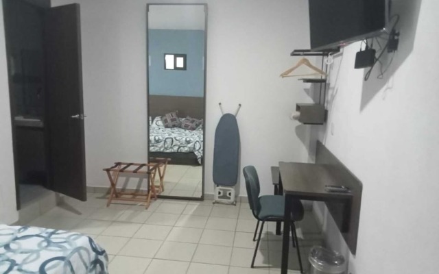 Monarca Hotel & Plaza