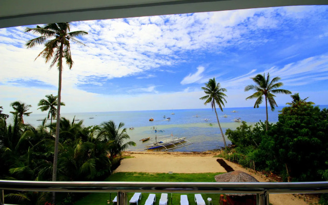 Bohol South Beach Hotel