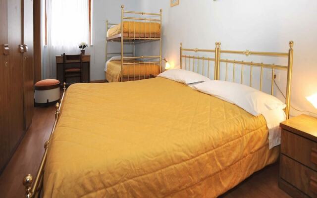 Hotel Bucaneve