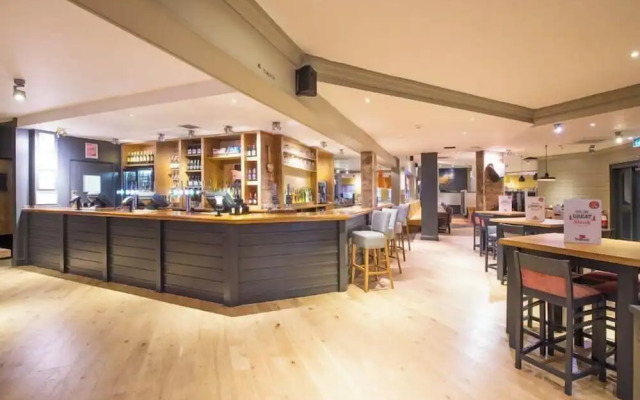 Premier Inn Doncaster (Lakeside)