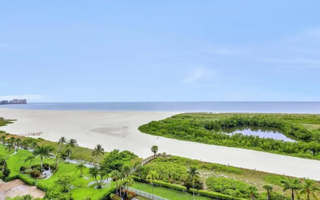 South Seas Tower 3-411