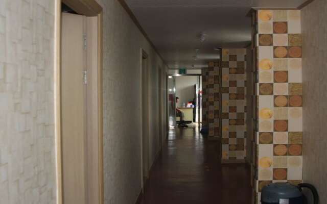 Railro Guesthouse