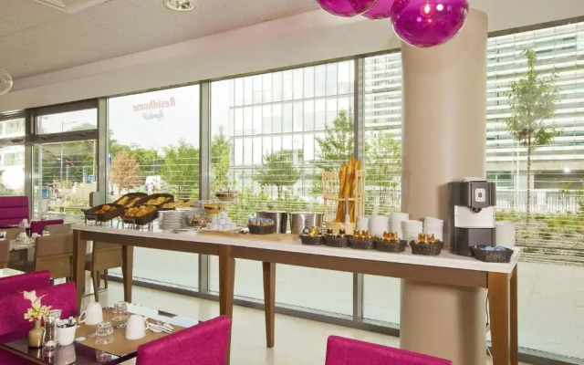 Residhome Paris Issy-les-Moulineaux