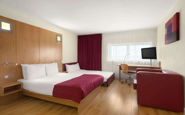 Ramada Encore by Wyndham Doncaster Airport