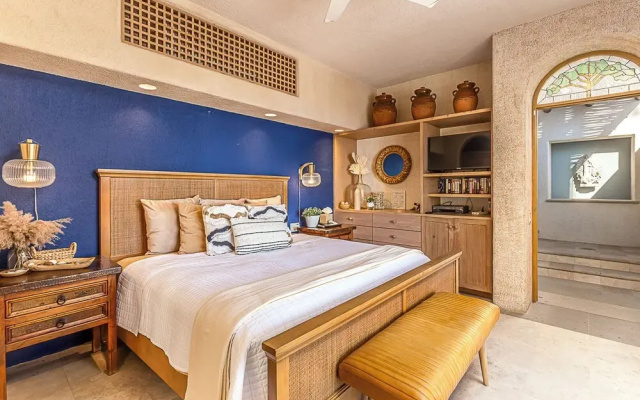 Casa Dos Hermanas by Wynwood House