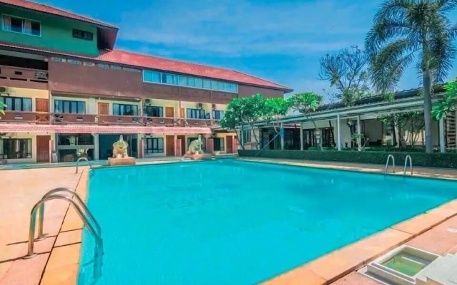 Sabai Hotel Lopburi