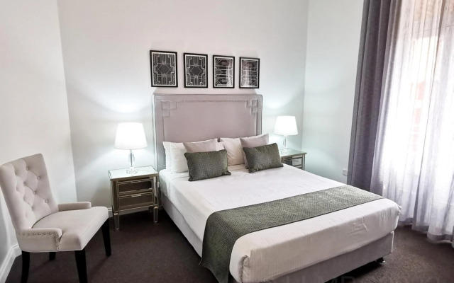 Adelaide Mansions Serviced Apartments