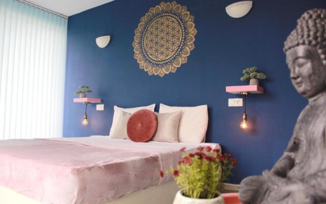 Sunset Art Hotel