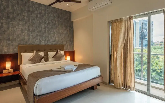 StayBird - Azure Suites Business Hotel