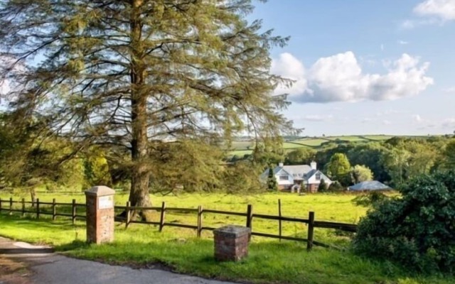 Coombe Farm