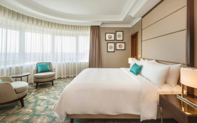 JW Marriott Bucharest Grand Hotel - Image 6