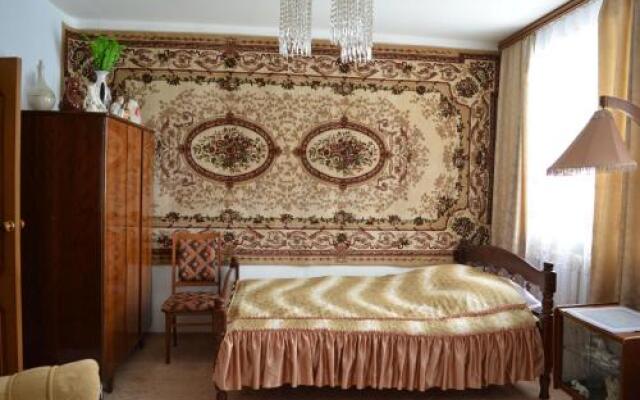 Guest House V Gostyah U Yuli