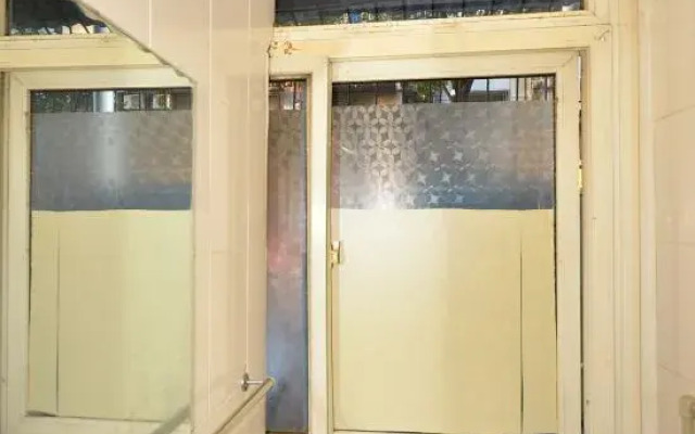 Jixiang Apartment