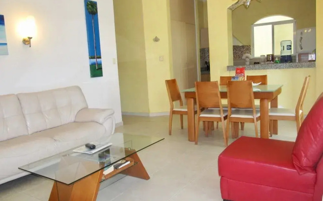 Las Olas downtown Condos by Playa Paradise