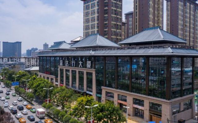 JI Hotel (Xi'an Zhuhong Road Hongmiaopo Subway Station)